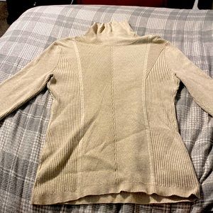 Avenue cream turtle neck size 14/16